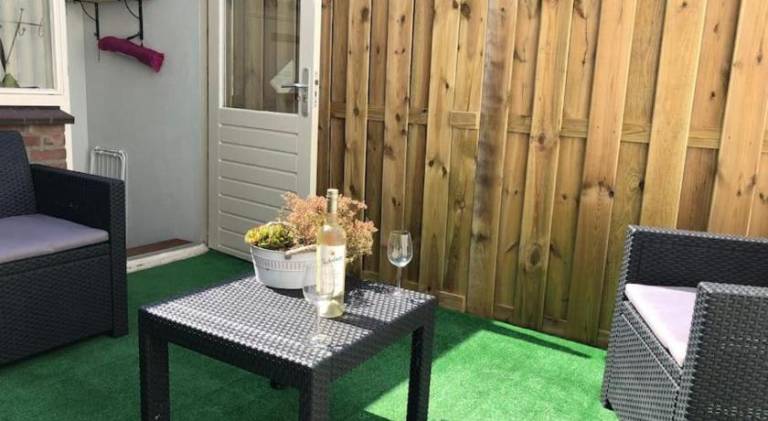 Rental apartment with 2 rooms for 4 persons — photo 4