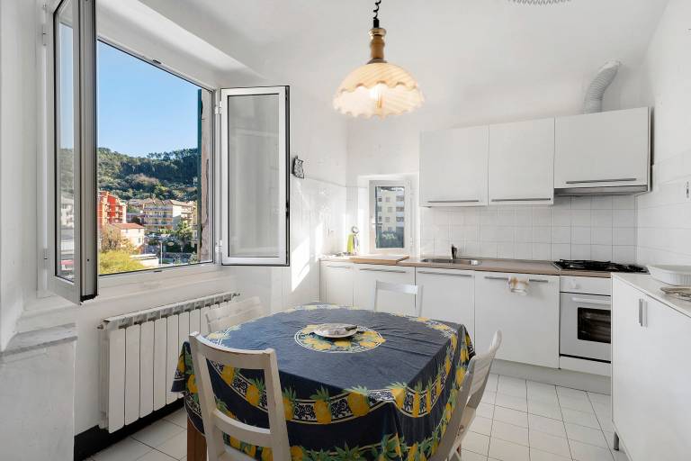 Holiday apartment with patio — photo 4