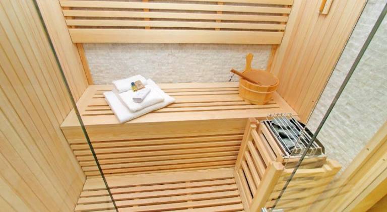 Wonderful apartment with hot tub, sauna & yard | Next to Pantheon | Pets are welcome — photo 3