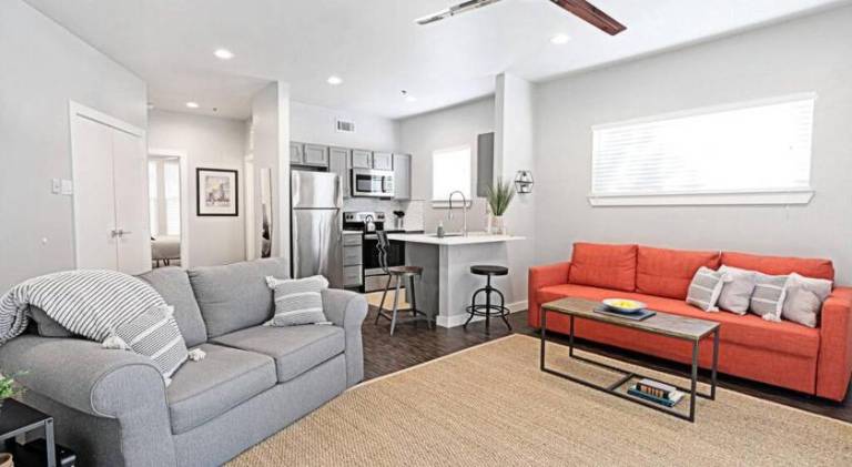 Global Cup The Kozy Urban Dallas Flat in Dallas, TX
