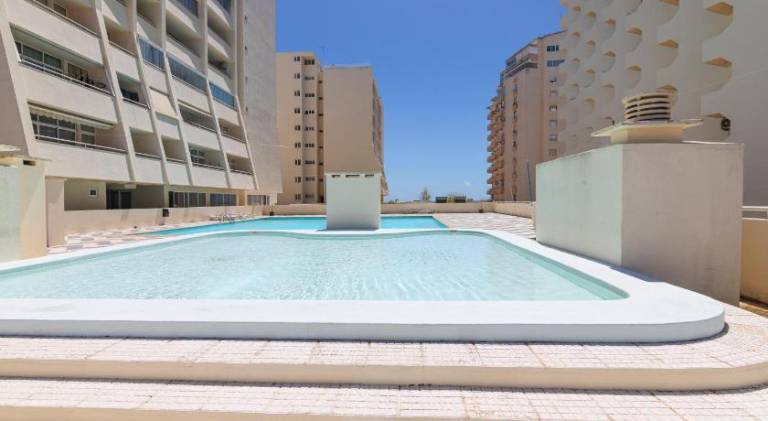 Fully equipped lovely apartment with patio & private pool | Beach nearby | Dogs allowed — photo 4