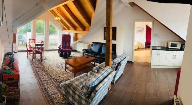 Holiday apartment with 2 rooms for 6 persons — photo 2