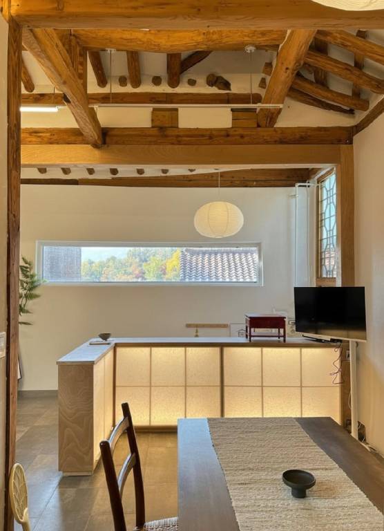 Fully equipped house with yard | Near Bukchon Hanok Village | Perfect for remote work | Pets allowed — photo 4
