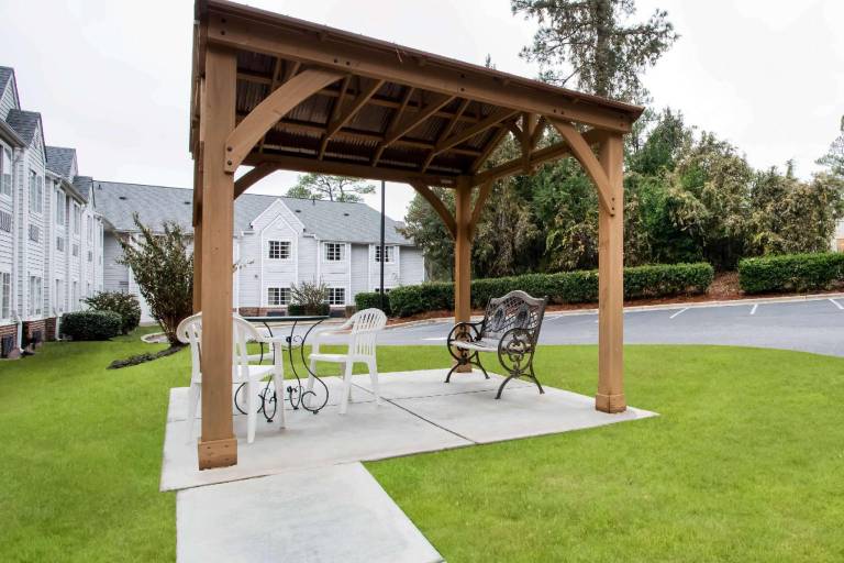 Microtel Inn & Suites by Wyndham Southern Pines / Pinehurst — photo 5