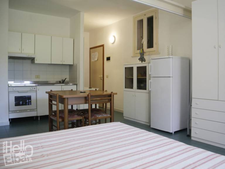 Holiday apartment with patio — photo 3