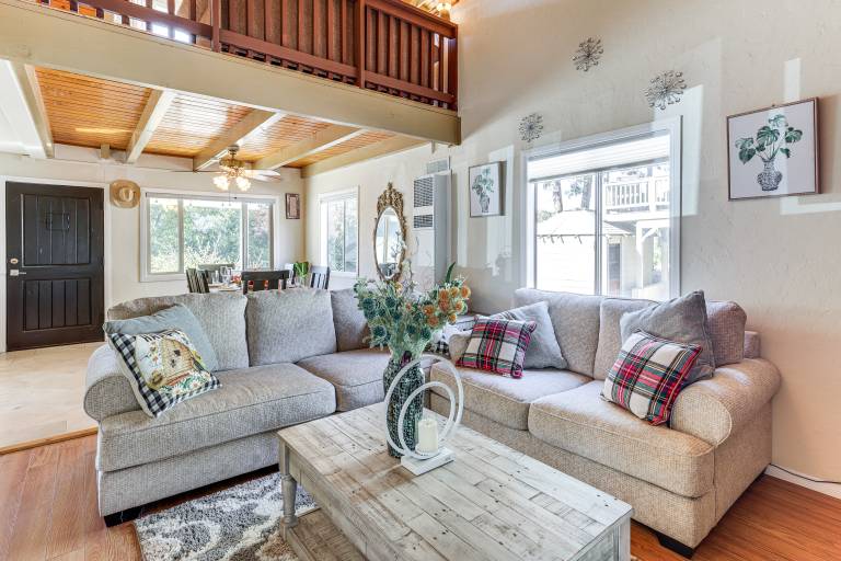 Home w/ 2 Decks - 2 Mi to Lake Gregory Dog Park! — photo 4