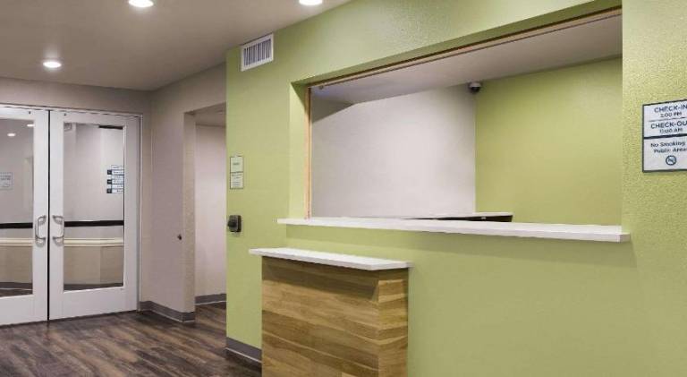 Woodspring Suites Houston IAH Airport — photo 5