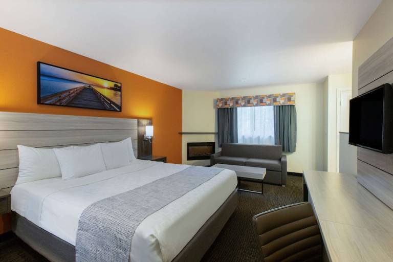 Motel  Monterey