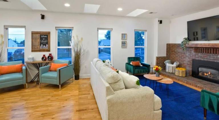 House with jacuzzi | Good for workation | Pets are welcome — photo 2