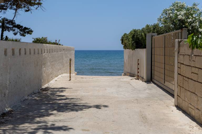 Apartment 'Corallo In Oasi Del Mare' with Sea View and Wi-Fi — photo 4