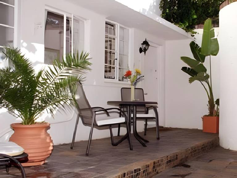 Brenwin Guest House — photo 5