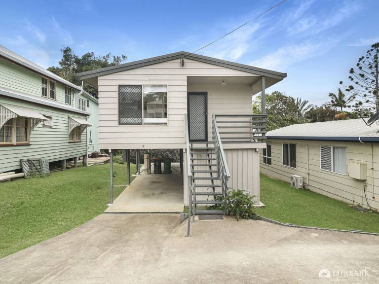House Emu Park