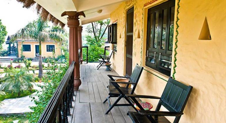 Hotel Sapana Village Lodge Chitwan — photo 2