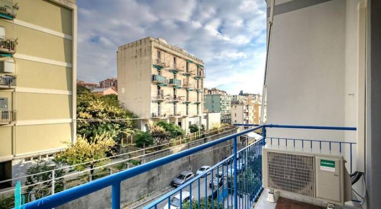 Holiday apartment with 1 room for 4 persons in Genoa