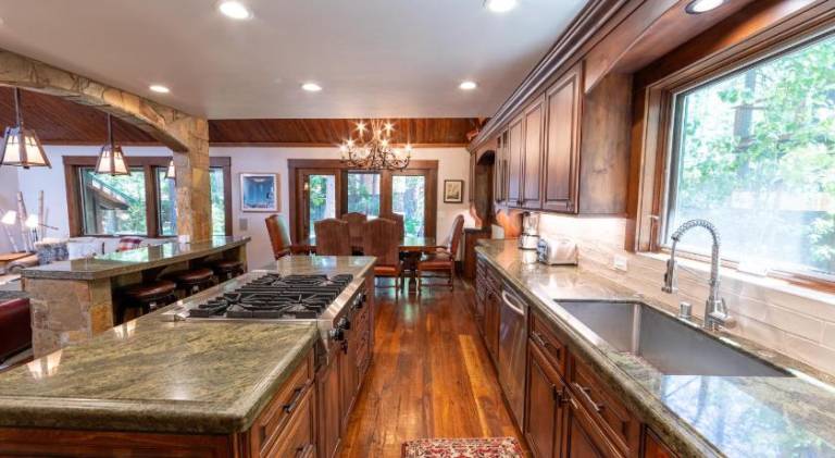 House with 4 rooms for 10 persons — photo 3