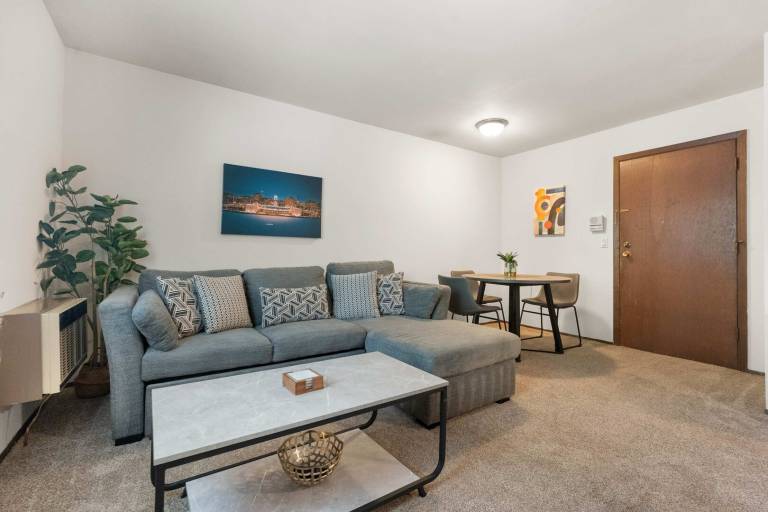 Family-oriented pleasant rental apartment | Pets are welcome — photo 4