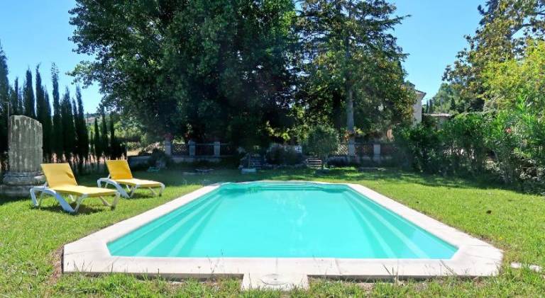 Lovely vacation home with yard, patio & pool | Good for workation | Dogs allowed — photo 2