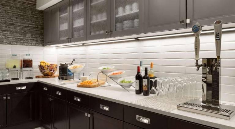 Homewood Suites by Hilton Milwaukee Downtown — photo 5