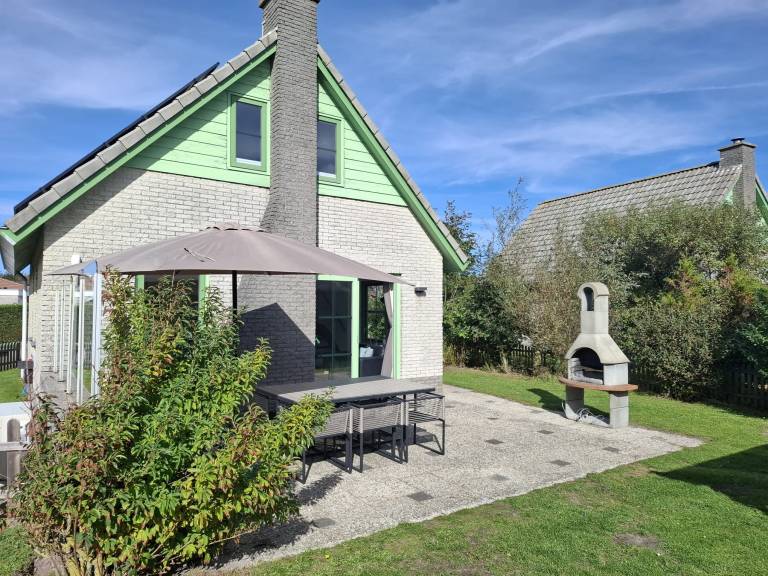 Familienfreundlicher Bungalow mit Garten und Grill | Haustiere erlaubt