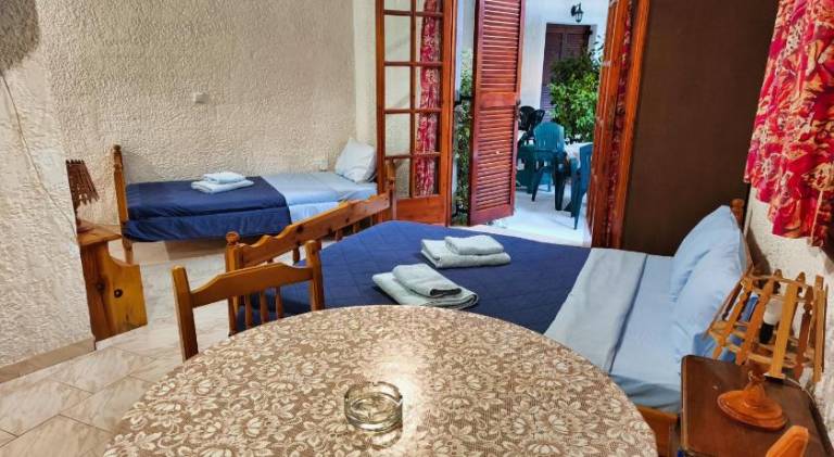 Akrata Golden Beach House 3 — photo 5