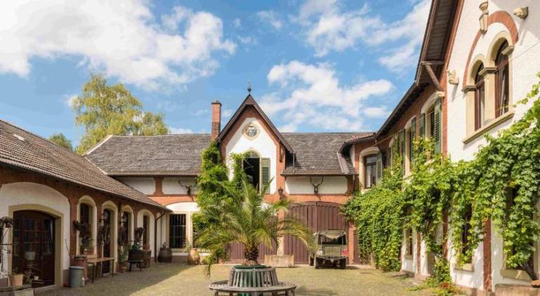 HEINRICHs winery bed & breakfast — photo 3