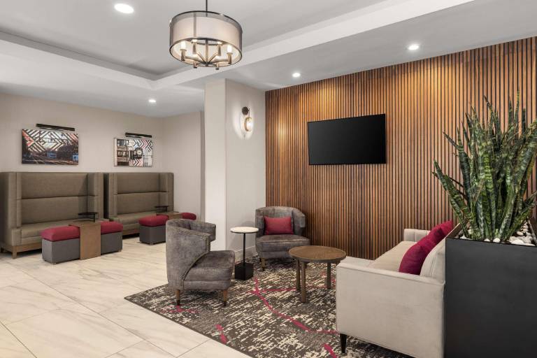 Hampton Inn & Suites by Hilton Downers Grove Chicago — photo 5