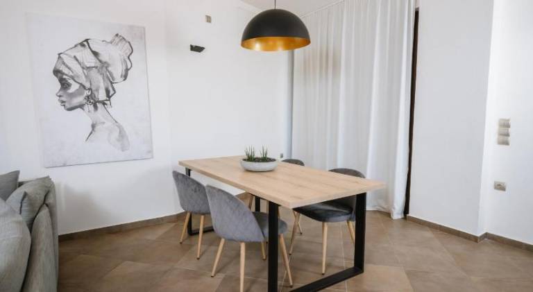 Apartment with BBQ & patio | Beach nearby | Perfect for remote work | Pet-friendly — photo 4