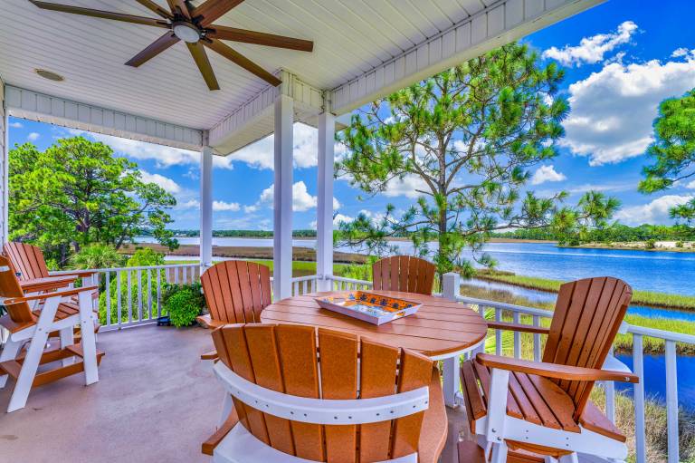 Riverfront Carrabelle Home w/ Furnished Patio! — photo 2