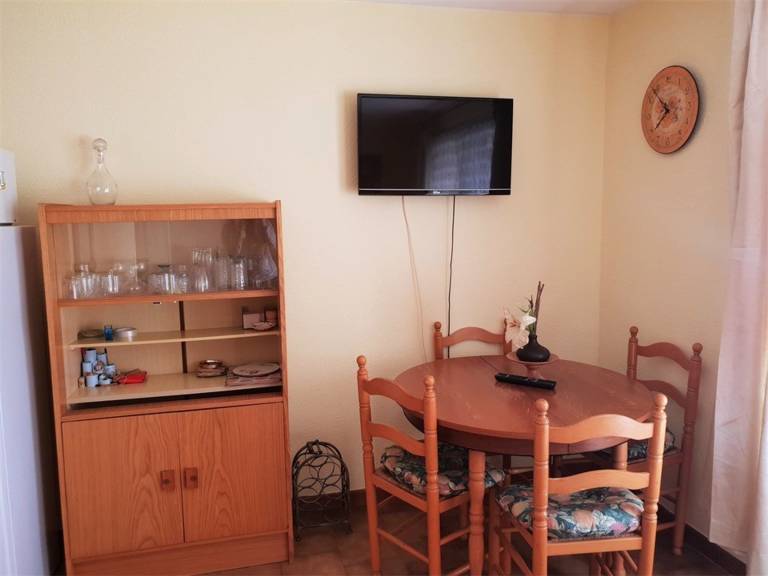 Pleasant apartment with pool | Close to the beach | Pets allowed — photo 5