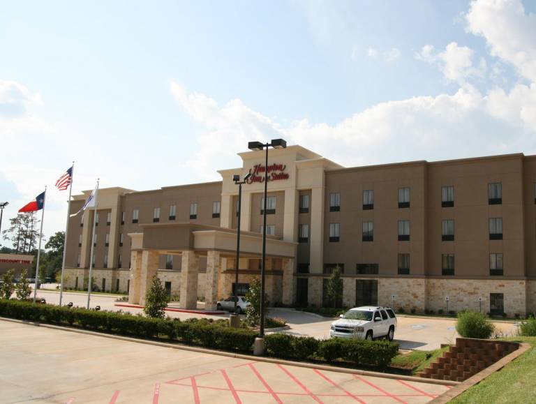 Hampton Inn & Suites Conroe I-45 North — photo 2