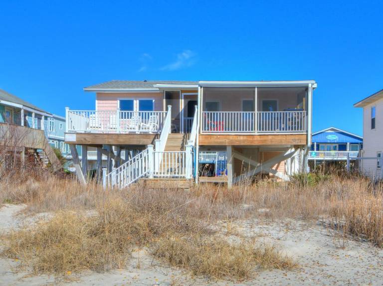 House  Oak Island