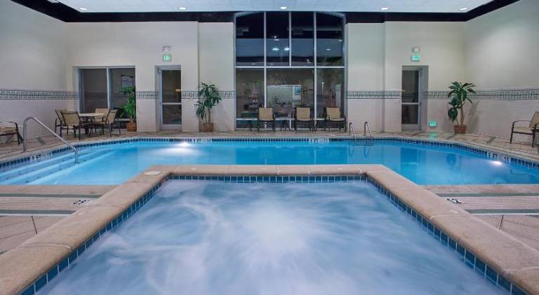 Staybridge Suites Chattanooga Downtown - Convention Center By IHG — photo 2