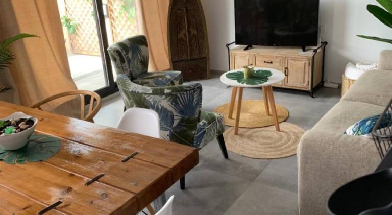 Beautiful apartment with pool | Pets allowed — photo 2