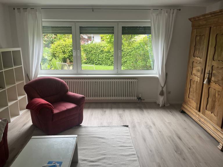 Apartment with garden | Garden view — photo 3