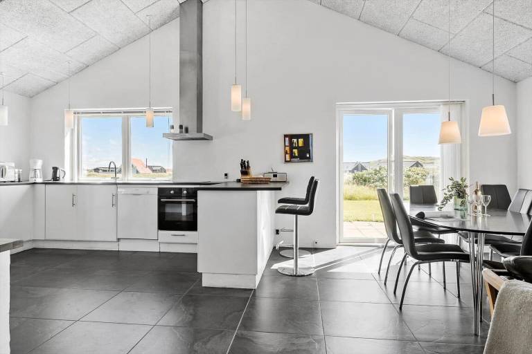 Fully equipped house with barbecue & terrace | Close to the beach | Pets allowed — photo 2