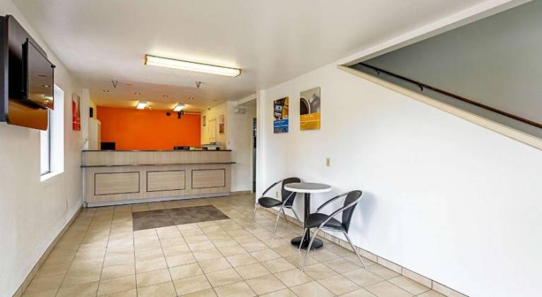 Motel 6 Espanola, NM — photo 4