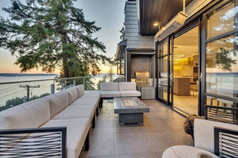 House Vancouver