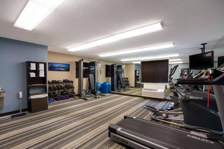 Sonesta Simply Suites Des Moines — photo 4