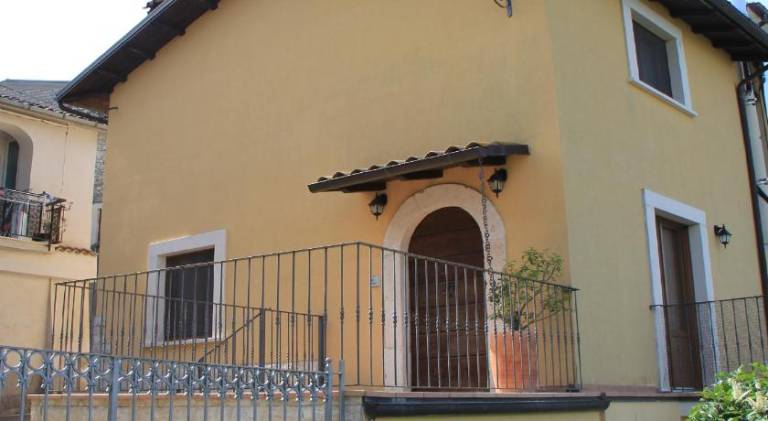 Villa | Pets are welcome in L'Aquila