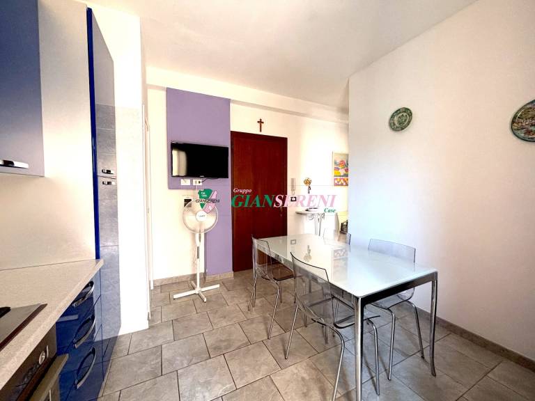 Rental apartment with 2 rooms for 5 persons — photo 4