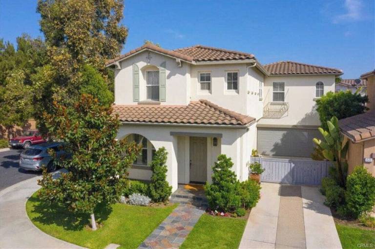 House  Irvine