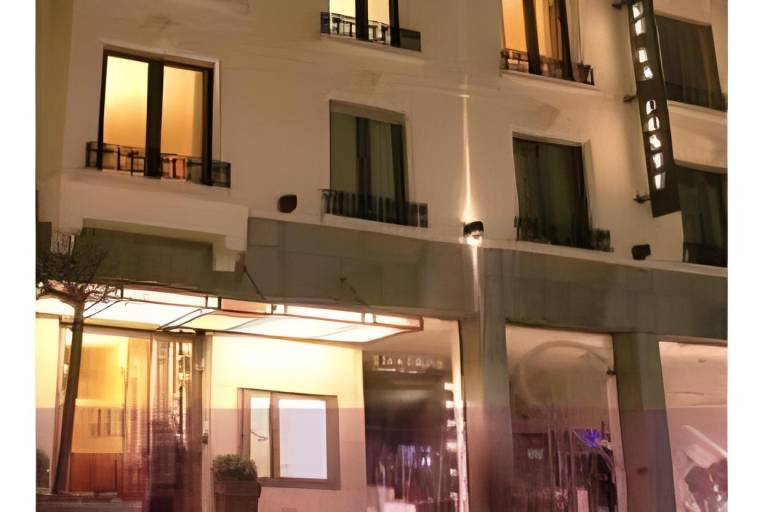 HOTEL de la POSTE in Esch-sur-Alzette