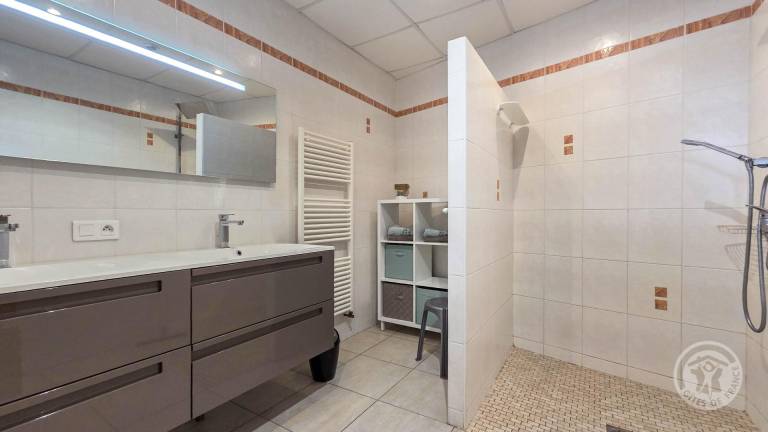 Charming gite with BBQ, patio & garden | Pets are welcome — photo 5