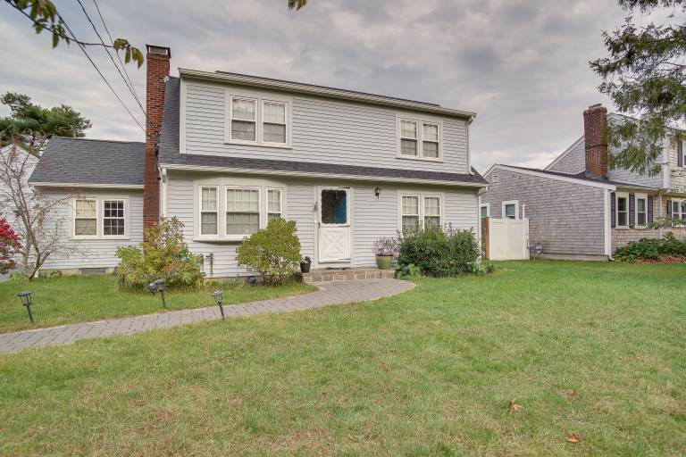 Apartment Yarmouth Port