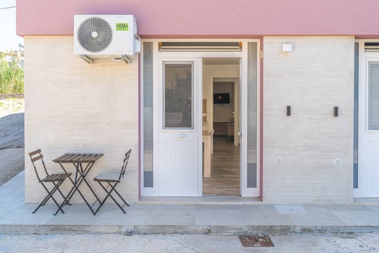 Apartment 'Beb Della Stazione - Arrivo' with Wi-Fi and Air Conditioning — photo 5