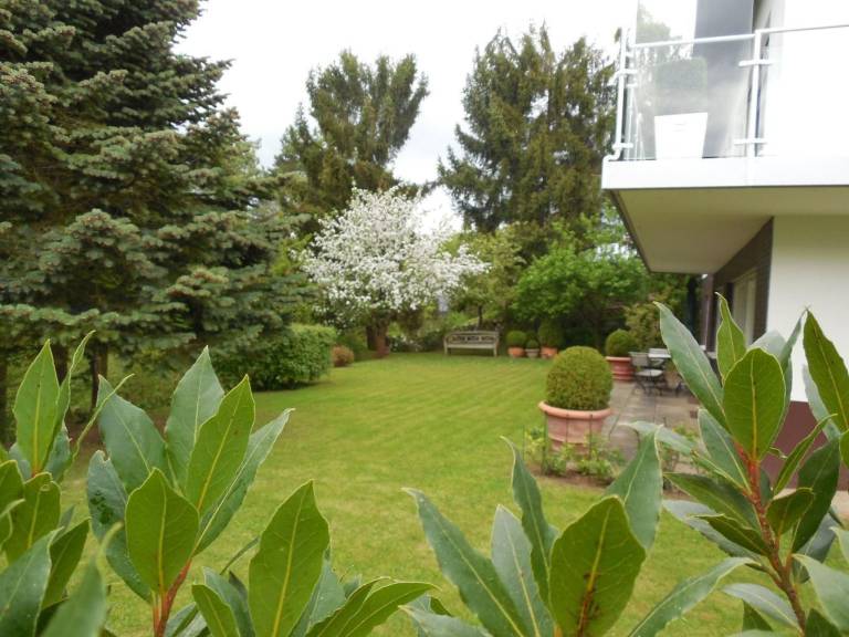 Rental apartment with terrace & garden | Nature view — photo 2