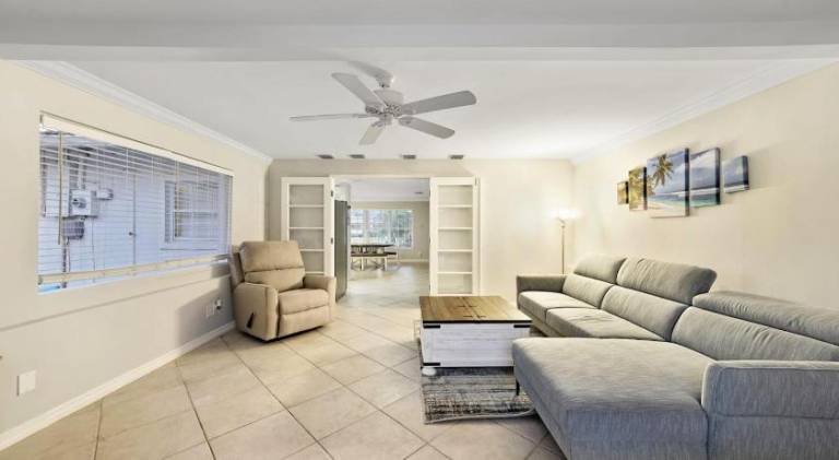 Beautiful vacation home with pool | Good for workation | Pets allowed — photo 2