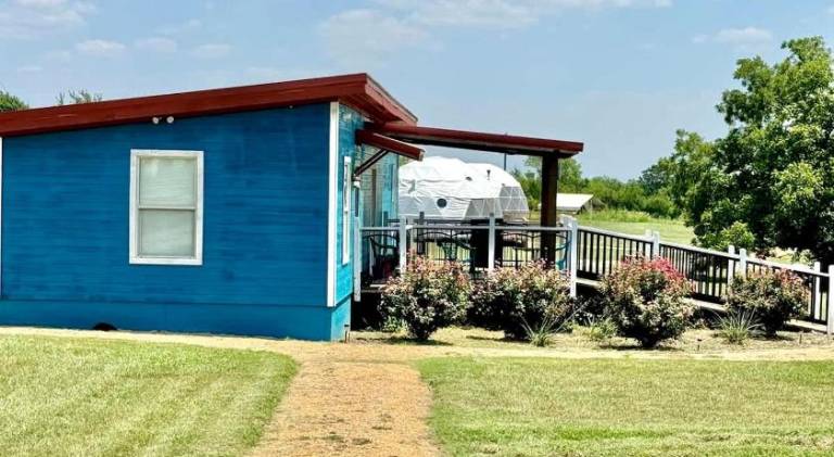 House | Dogs allowed in Denison, TX