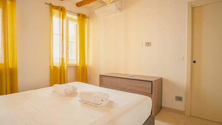 Apartment | Next to Juliet | City view — photo 3