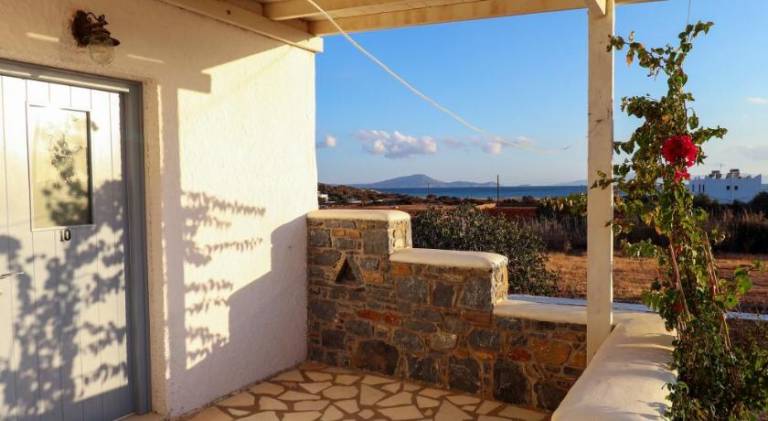 Beautiful rental apartment with patio & garden | Next to the beach | Dogs allowed — photo 4